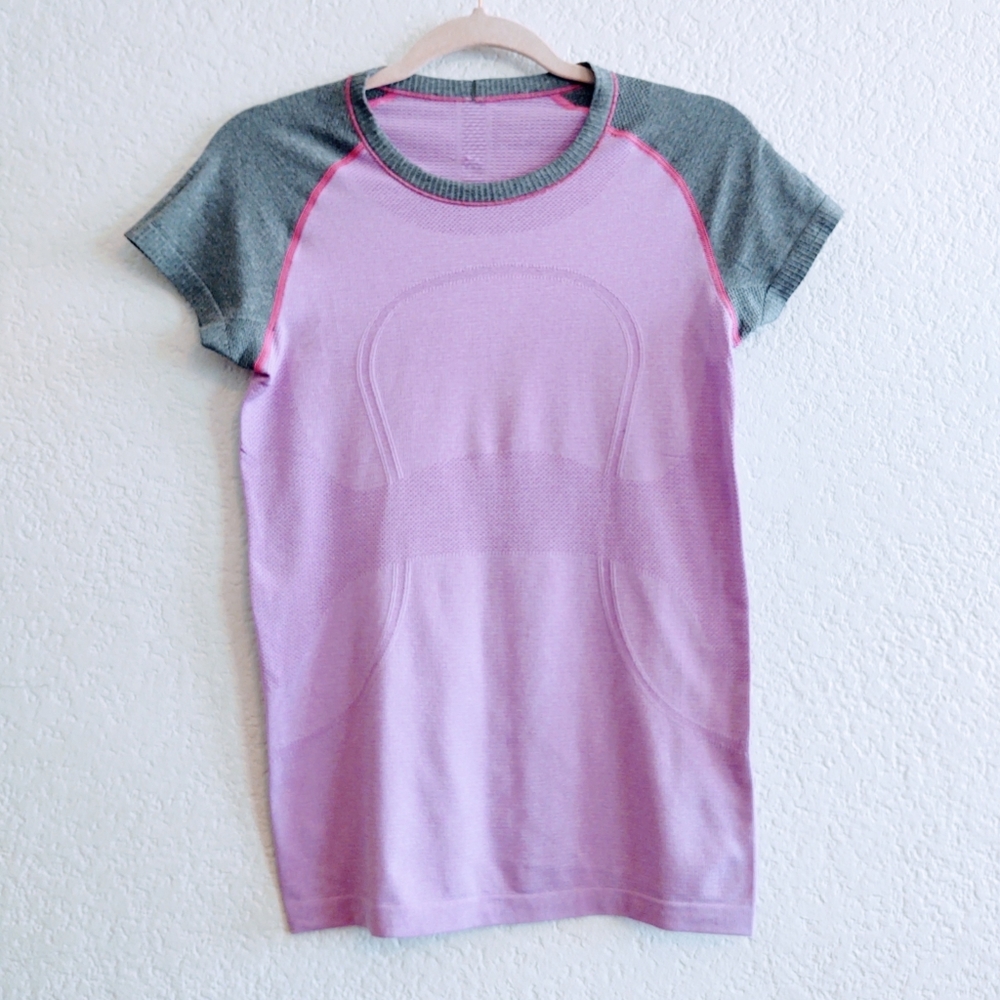 Lululemon Short Sleeve Top Size 8